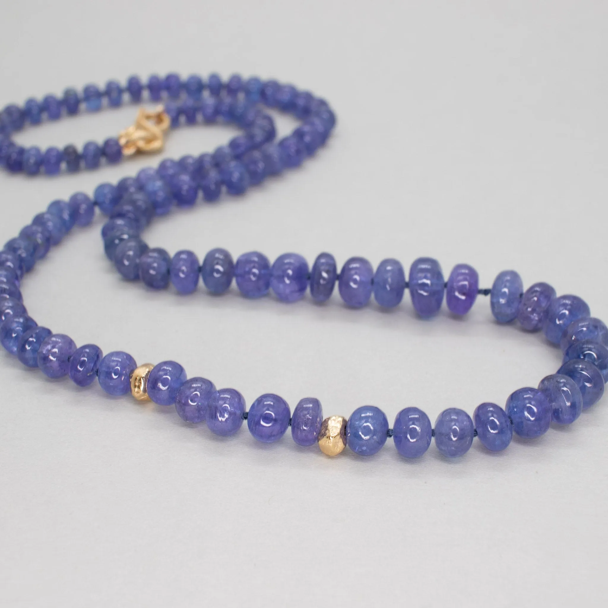 18K Carved Bead and Tanzanite Strand Necklace