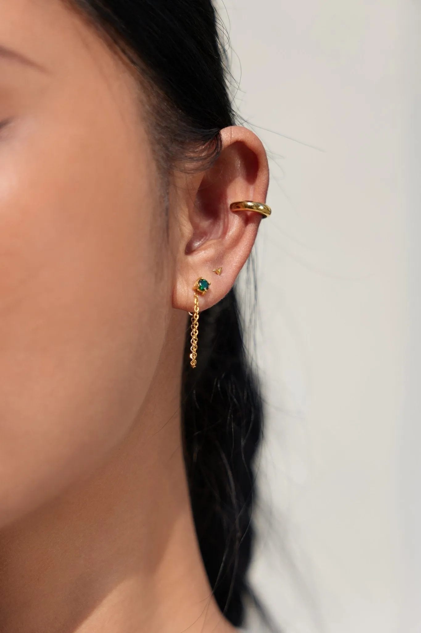 Micro Seagull Studs in Gold